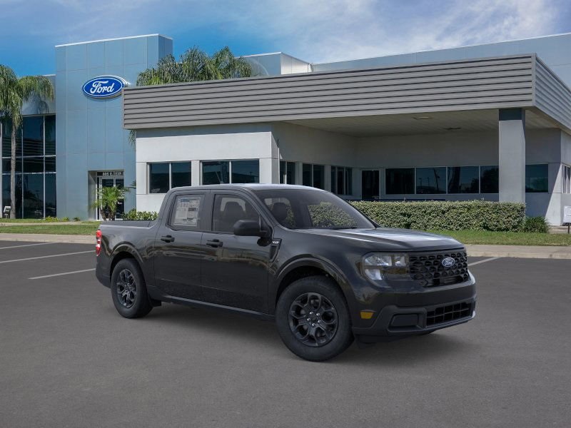 Vehicle image 4 of 24