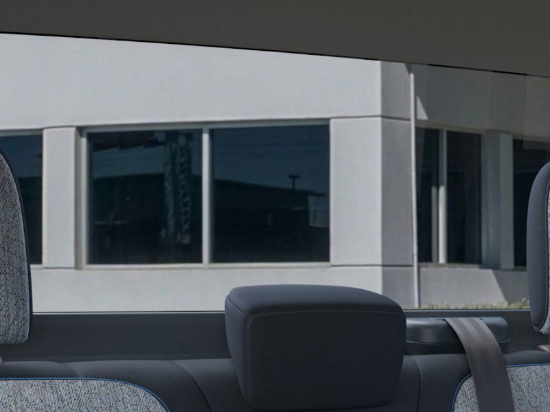 Vehicle image 23 of 24
