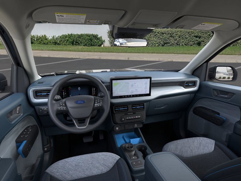 Vehicle image 13 of 24
