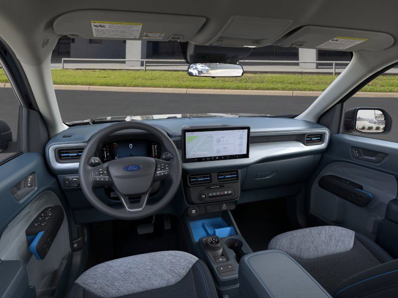 Vehicle image 13 of 24
