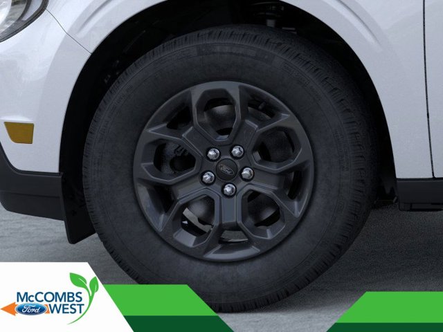 Vehicle image 9 of 24