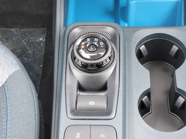 Vehicle image 19 of 22