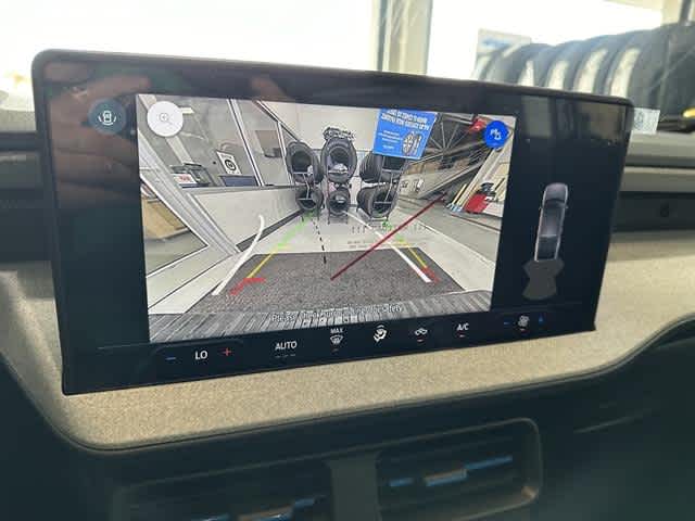 2025 Ford Maverick XLT Image 17 of 29