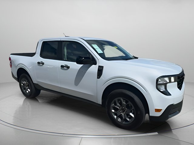 Vehicle image 14 of 64