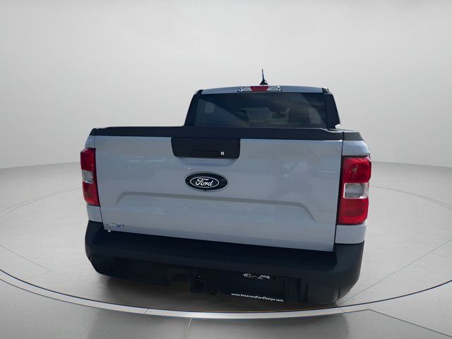 Vehicle image 24 of 64