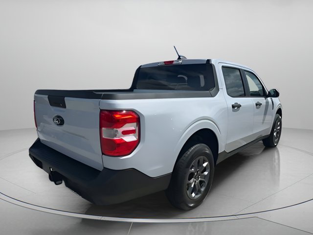 Vehicle image 18 of 64