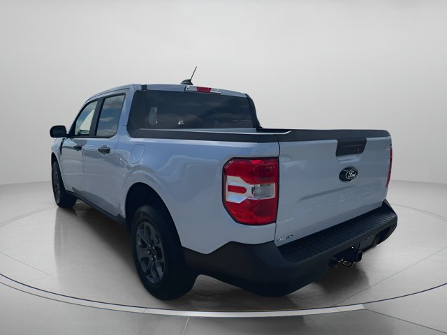 Vehicle image 28 of 64