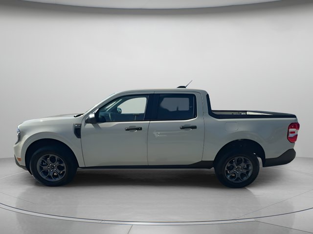 Vehicle image 34 of 64