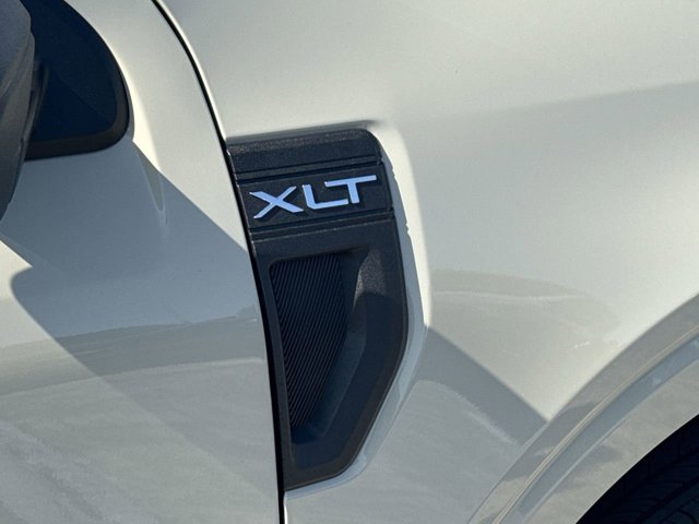 Vehicle image 40 of 64