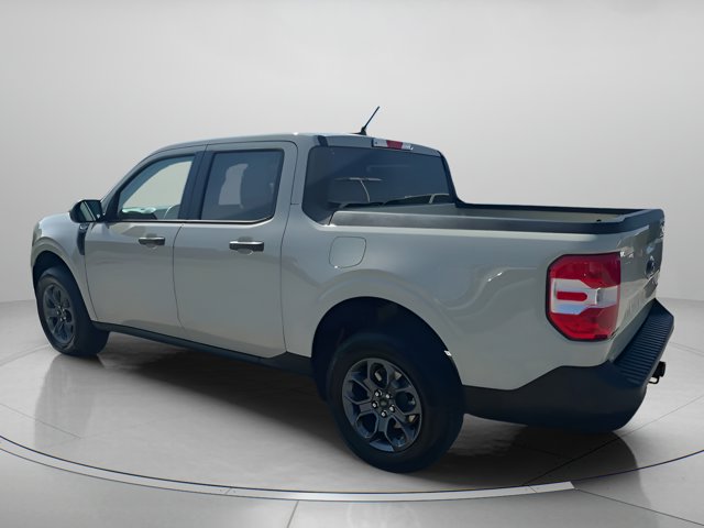 Vehicle image 29 of 64