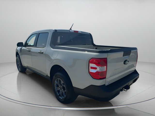 Vehicle image 28 of 64