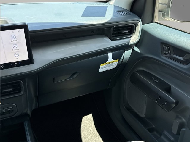 Vehicle image 40 of 63