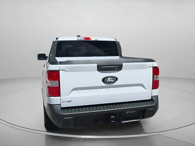 Vehicle image 25 of 63