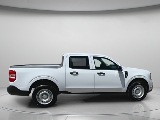 Vehicle image 17 of 63