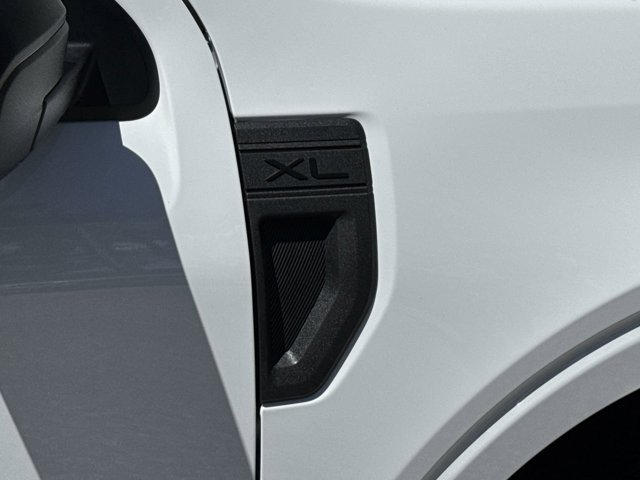Vehicle image 51 of 63