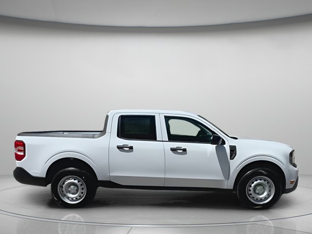 Vehicle image 16 of 63