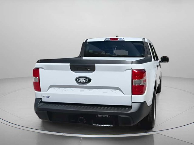 Vehicle image 22 of 63