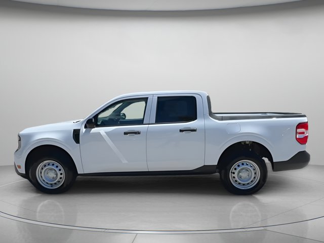 Vehicle image 32 of 63
