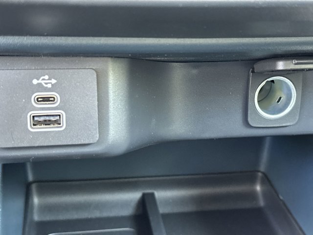 Vehicle image 59 of 63