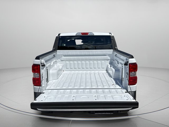 Vehicle image 36 of 63