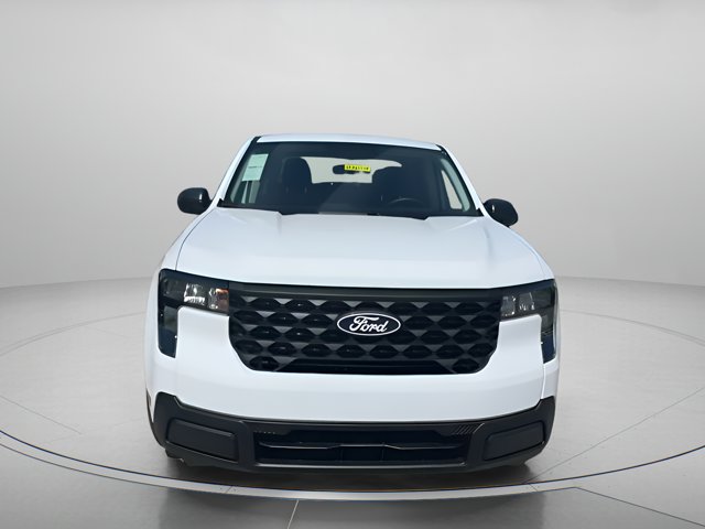 Vehicle image 7 of 63