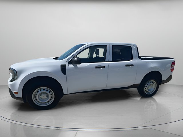 Vehicle image 2 of 63