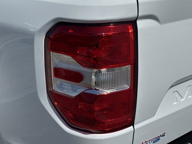 Vehicle image 38 of 63