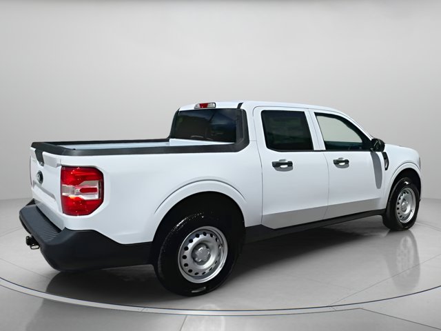 Vehicle image 23 of 63
