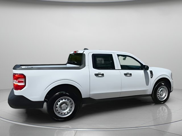 Vehicle image 20 of 63