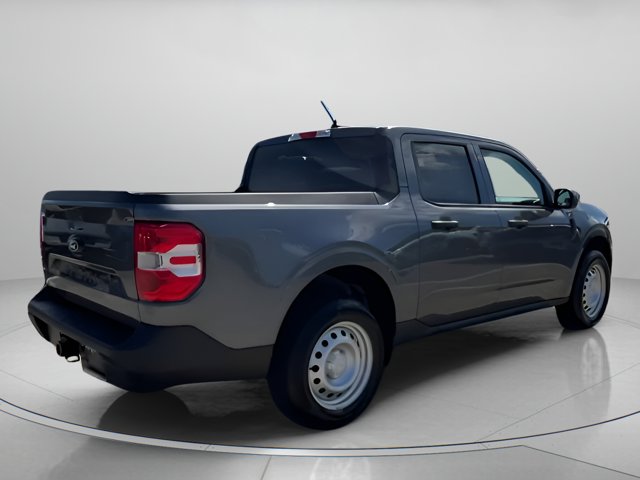 Vehicle image 21 of 96