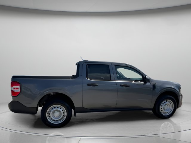 Vehicle image 24 of 96