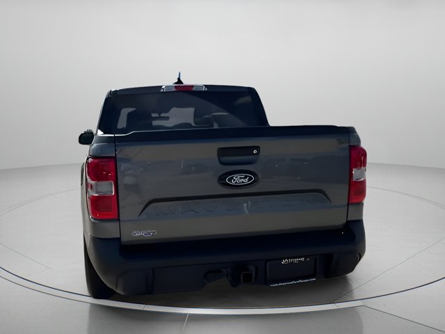 Vehicle image 27 of 96