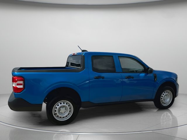 Vehicle image 17 of 63