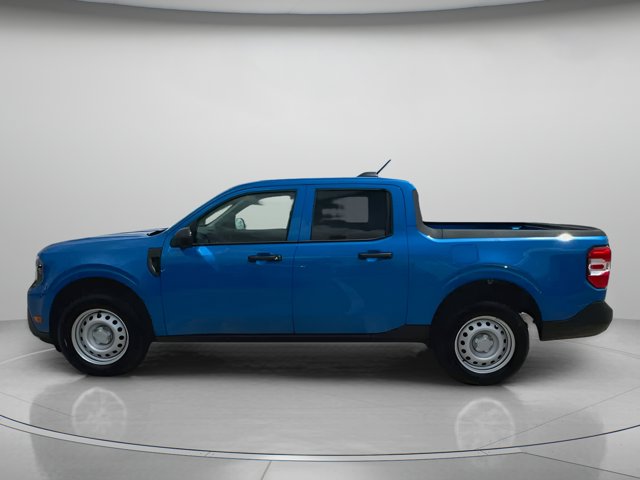 Vehicle image 32 of 63