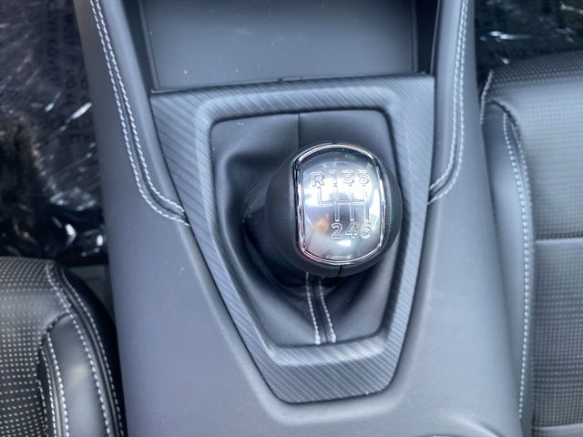 Vehicle image 22 of 35