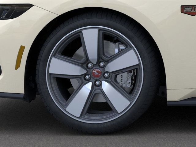 Vehicle image 9 of 12