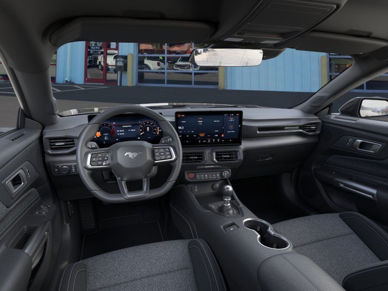 Vehicle image 14 of 22