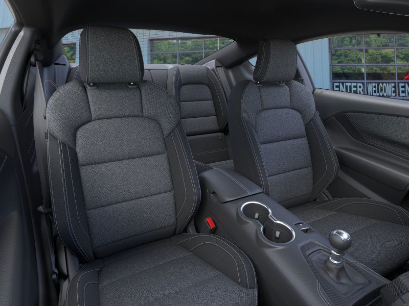 Vehicle image 11 of 22