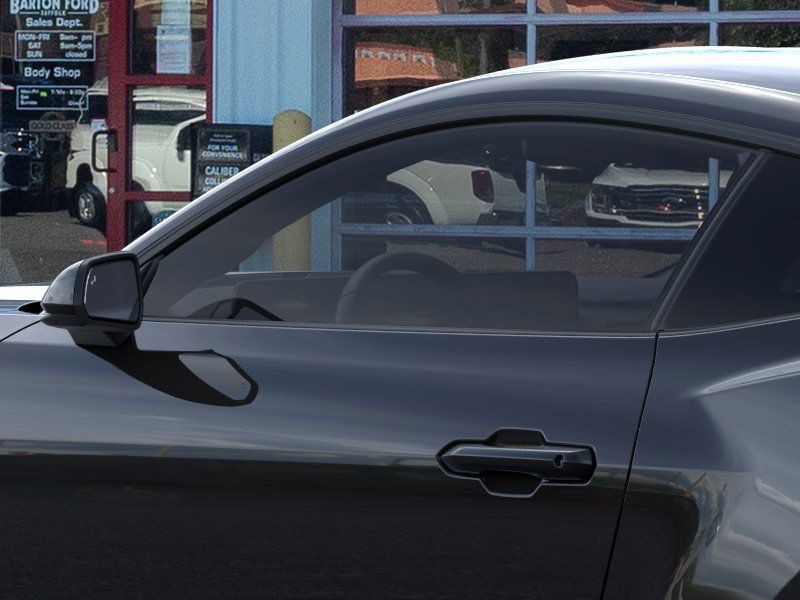 Vehicle image 18 of 22