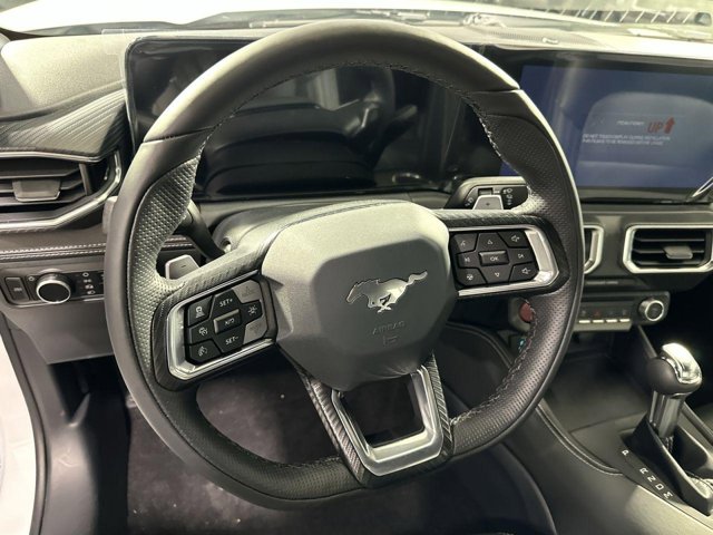 Vehicle image 15 of 31
