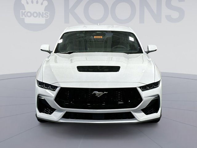 Vehicle image 2 of 31
