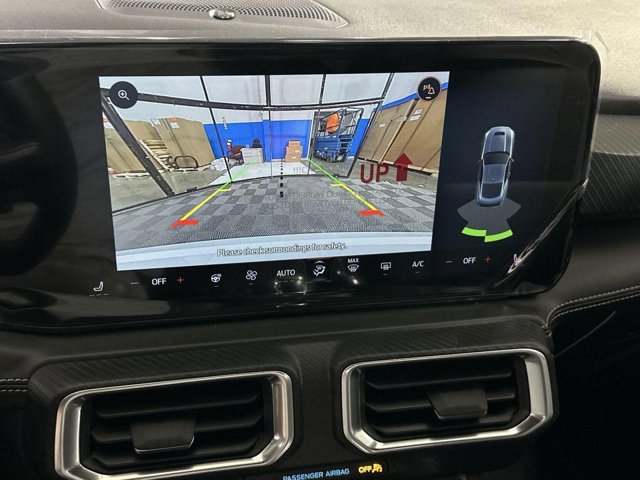 Vehicle image 20 of 31