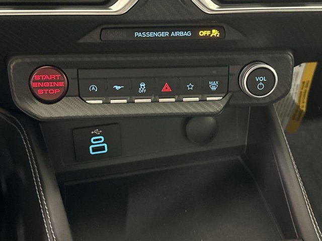 Vehicle image 22 of 31