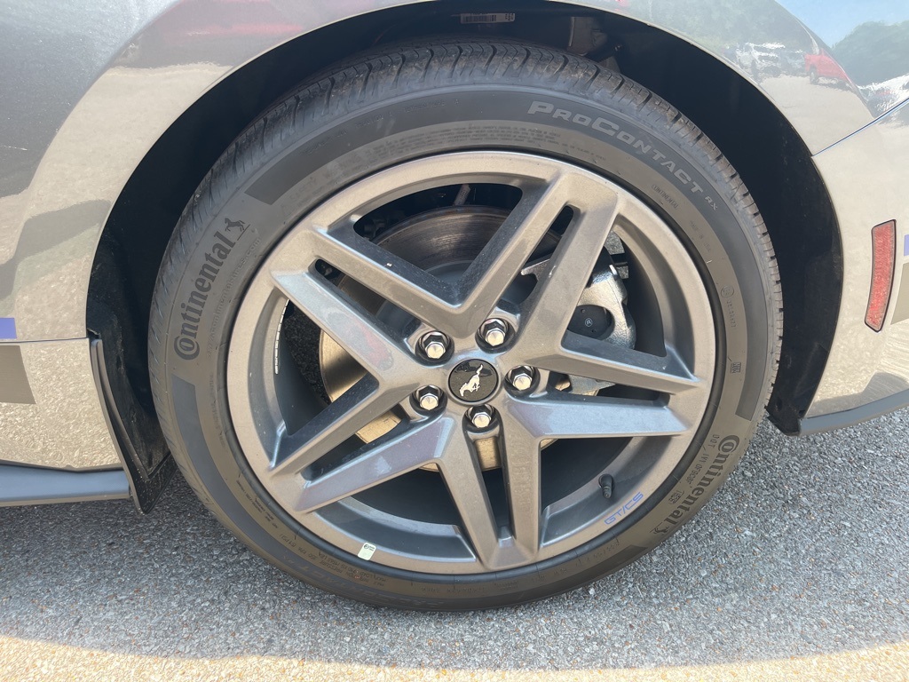 Vehicle image 6 of 34