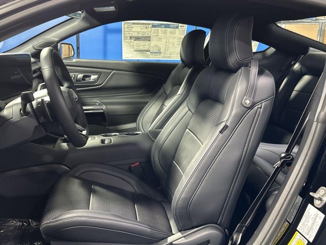 Vehicle image 11 of 34