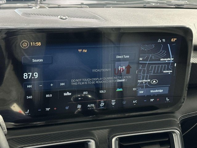 Vehicle image 21 of 34