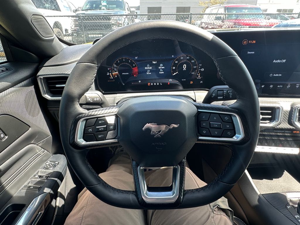 2025 Ford Mustang GT Image 32 of 57