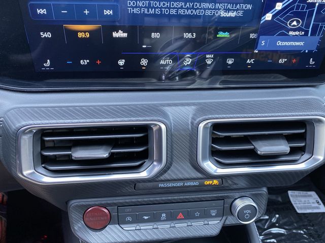 Vehicle image 20 of 34