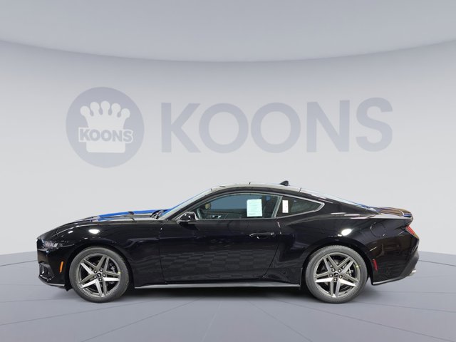 Vehicle image 8 of 33