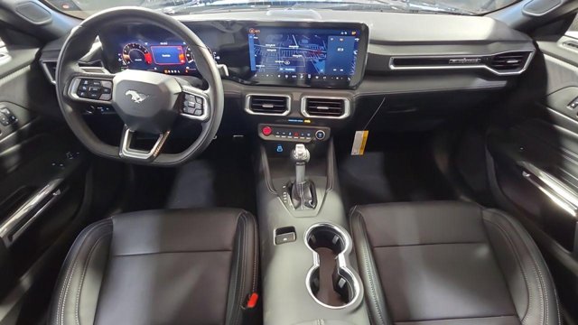 Vehicle image 27 of 33
